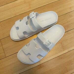 White Madden Girl Sandals